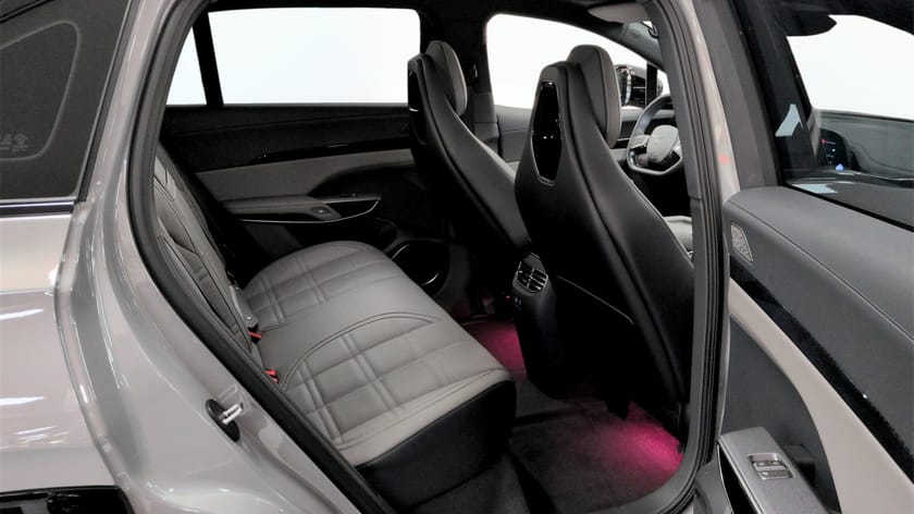 Bild 5 av Hongqi EHS7 85 KWH