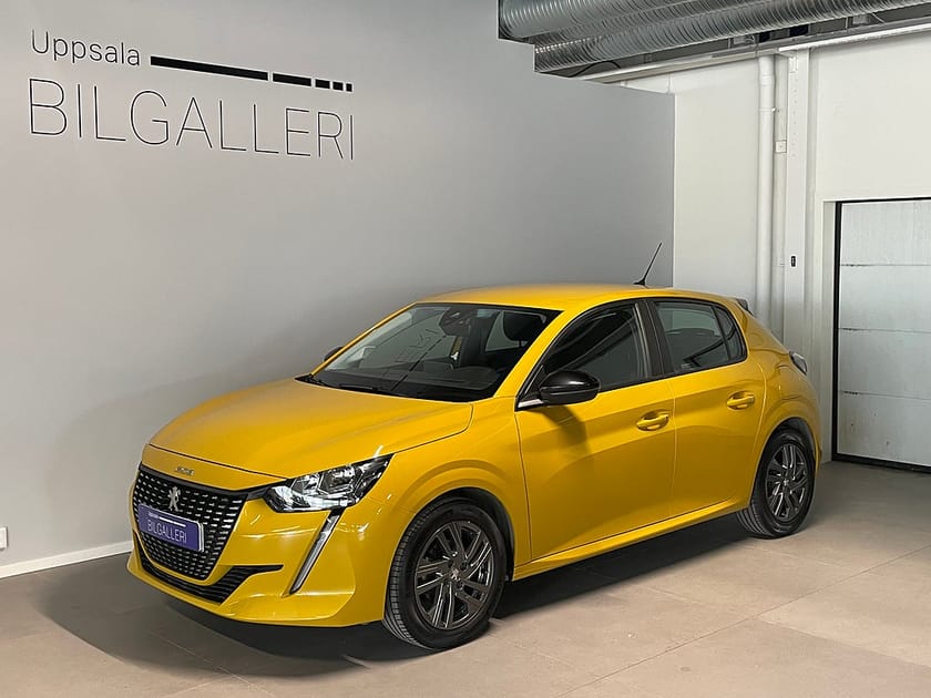Bild 1 av Peugeot 208 Active Pack 75hk - NY SERVAD, Apple CarPlay  536kr/årsskatt