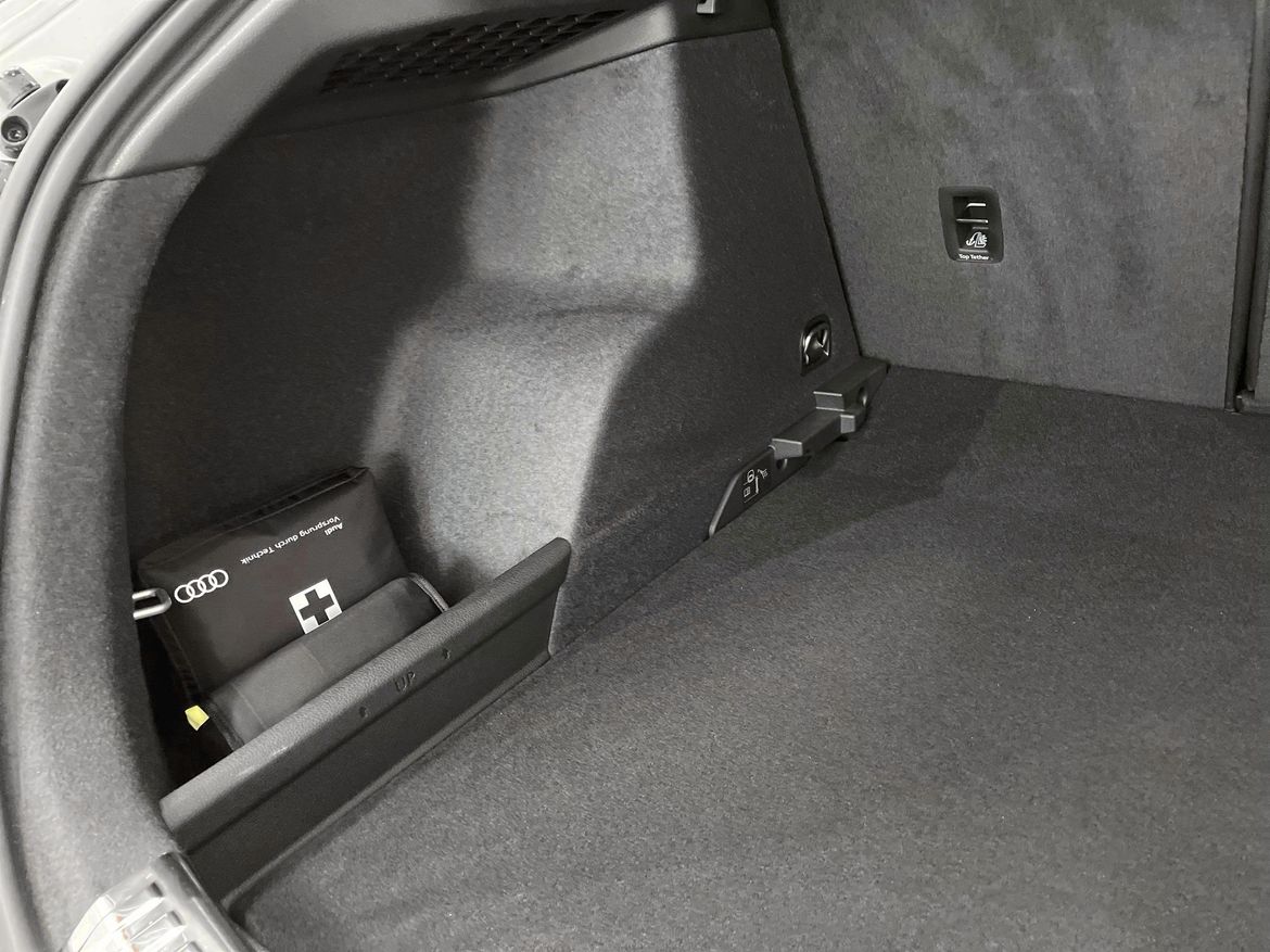 Audi Q3 2025 - miniatyr 15