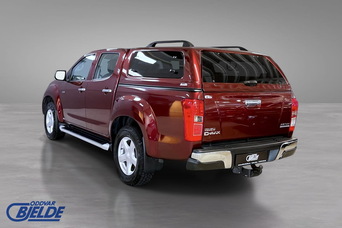 Isuzu D-Max Single Cab 2.5 4WD Automatic, 163hp, 2013
