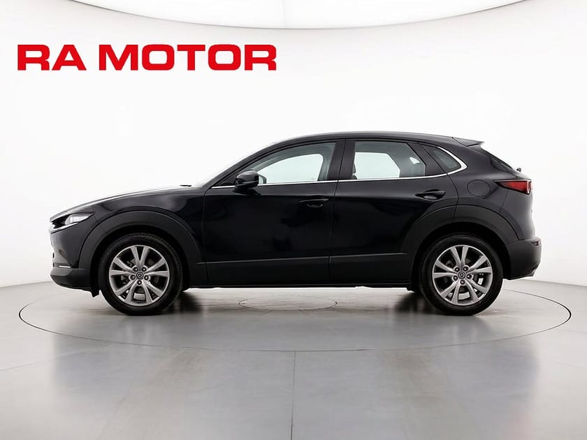 Bild 4 av Mazda CX-30 2.0 150hk Sky Mild Hybrid | HUD | Navi | Backkamera |