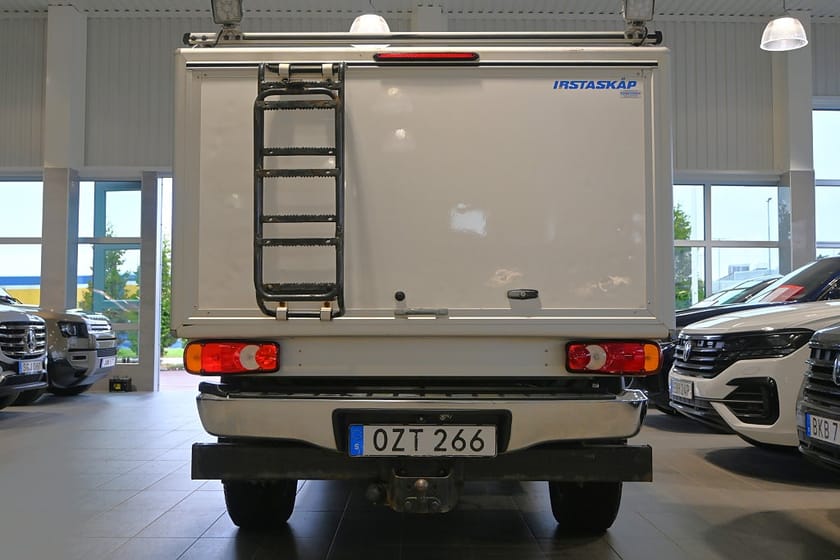 Bild 4 av Toyota Hilux Extra Cab 2.5 4x4 Verkstadsskåp
