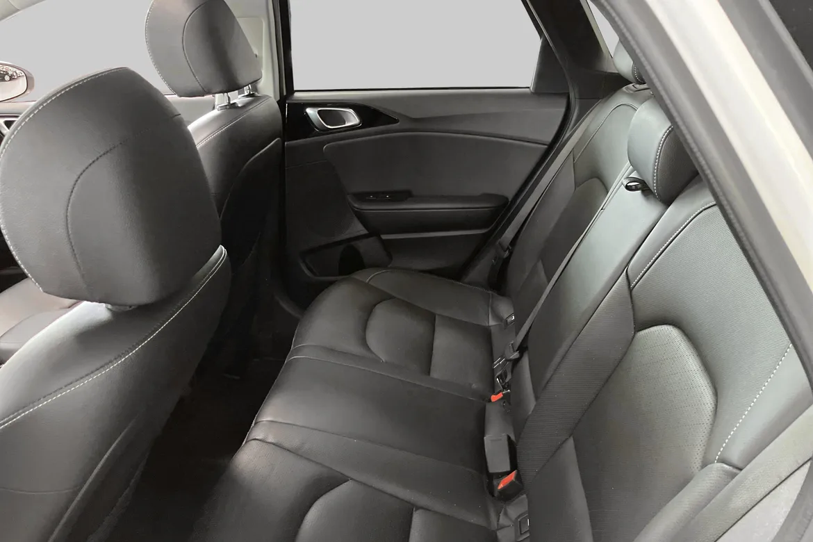 picture of a car