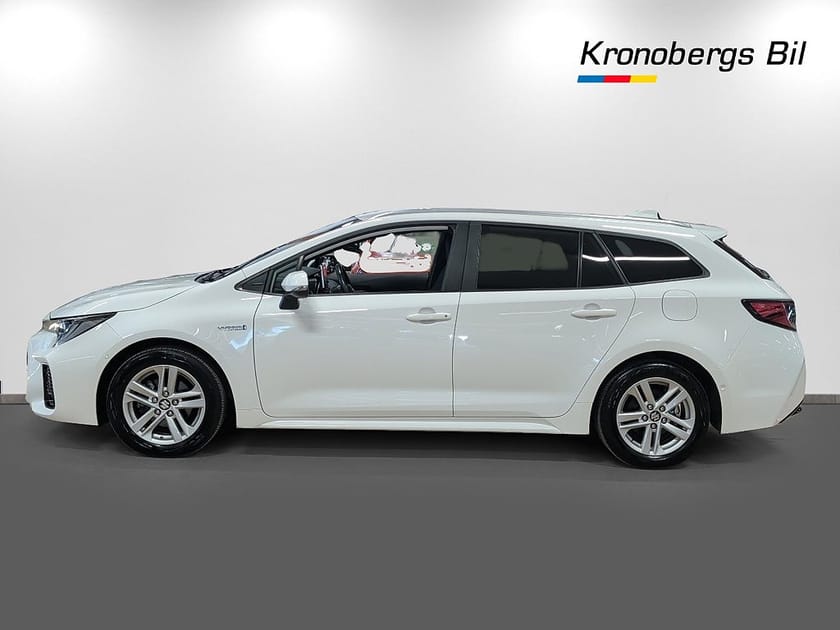 Bild 4 av Suzuki Swace Hybrid 122hk Inclusive Automat Dragkrok