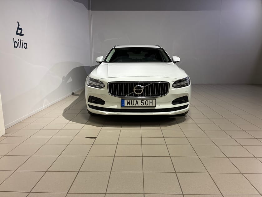Bild 2 av Volvo V90 D4 AWD Momentum Advanced Edition