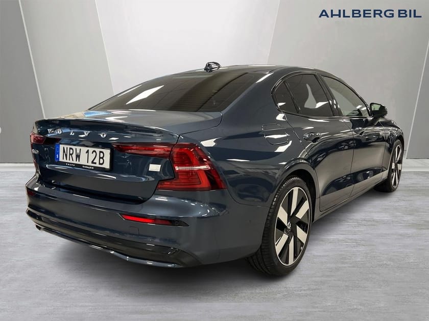 Bild 5 av Volvo S60 Recharge T6 II Plus Dark, Dragkrok Halvautomatisk, Parkeringskamera 360, Harman Kardon, Apple Carplay