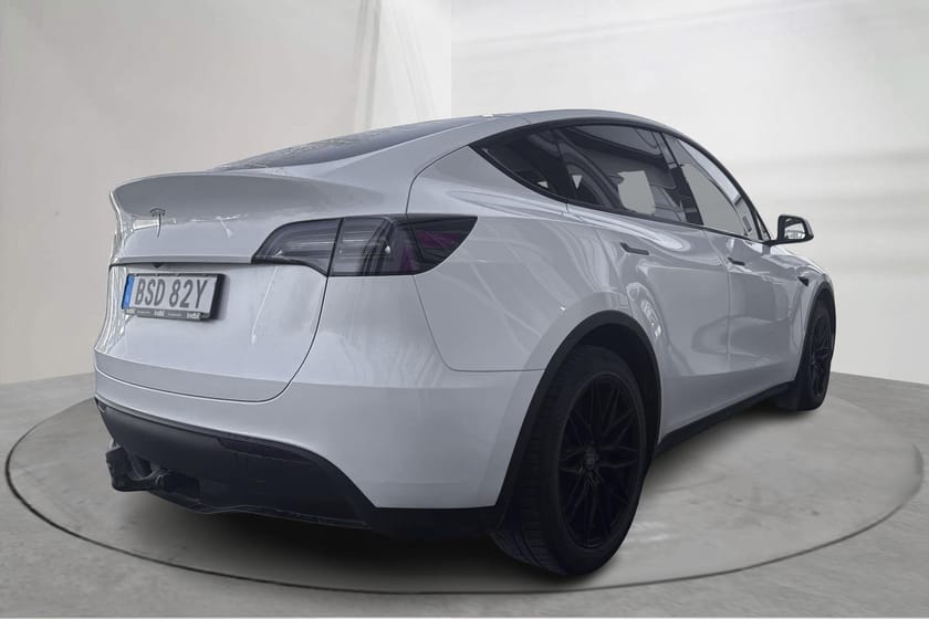 Bild 3 av Tesla Model Y Standard Range RWD 