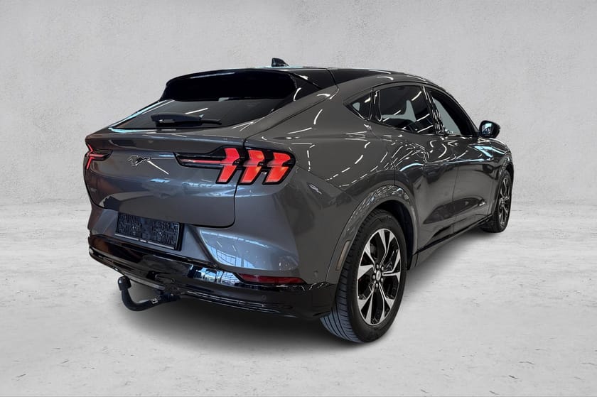 Bilde 5 av Ford Mustang Mach-E Long Range AWD First Edition LR / Pano / Teknopakke / B&O / Krok