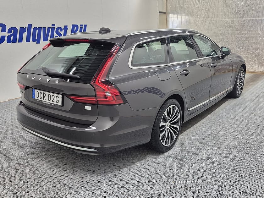 Bild 4 av Volvo V90 T6 Recharge Core Plug in AWD 350HK 4x4 Läder