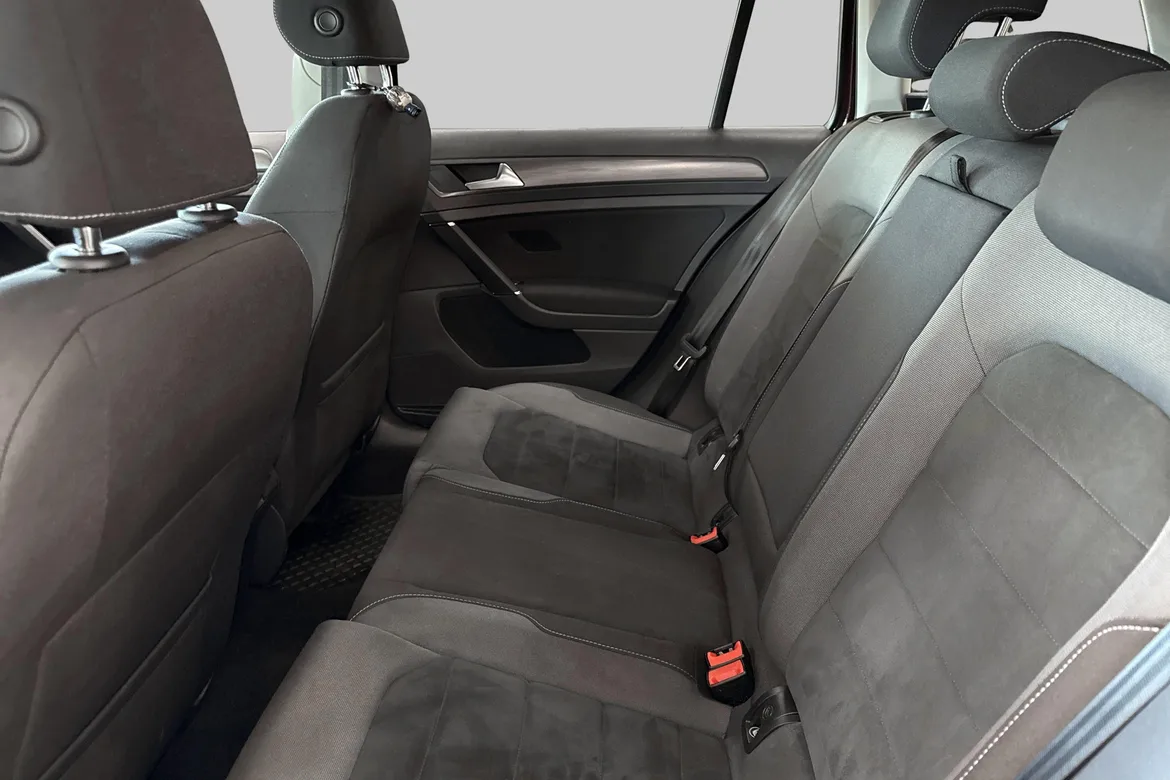 picture of a car