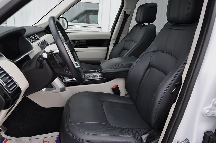 Bild 5 av Land Rover Range Rover Vogue 4.4 SDV8 Nav Drag Värmare Moms