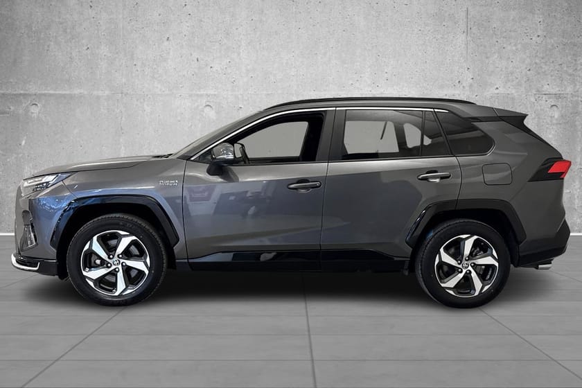 Bilde 2 av Toyota RAV4 Plug-in Hybrid Active Tech/alle servicer/WLTP 75 km/krok/
