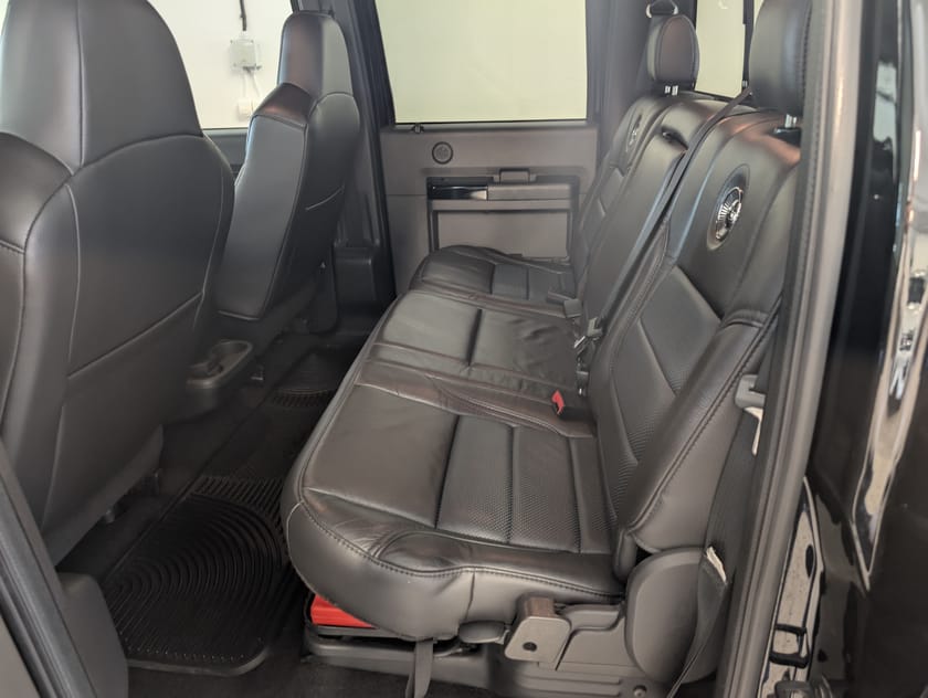 Bild 4 av Ford F-350 Crew Cab Unik bil