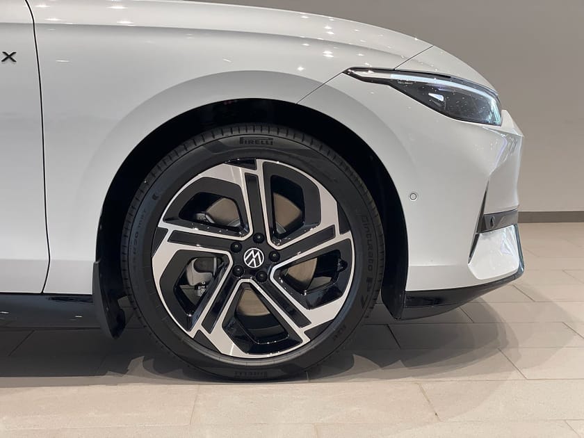 Bild 4 av Volkswagen ID.7 GTX Tourer | Demobil | Drag | Massage | 360 kamera | 4m