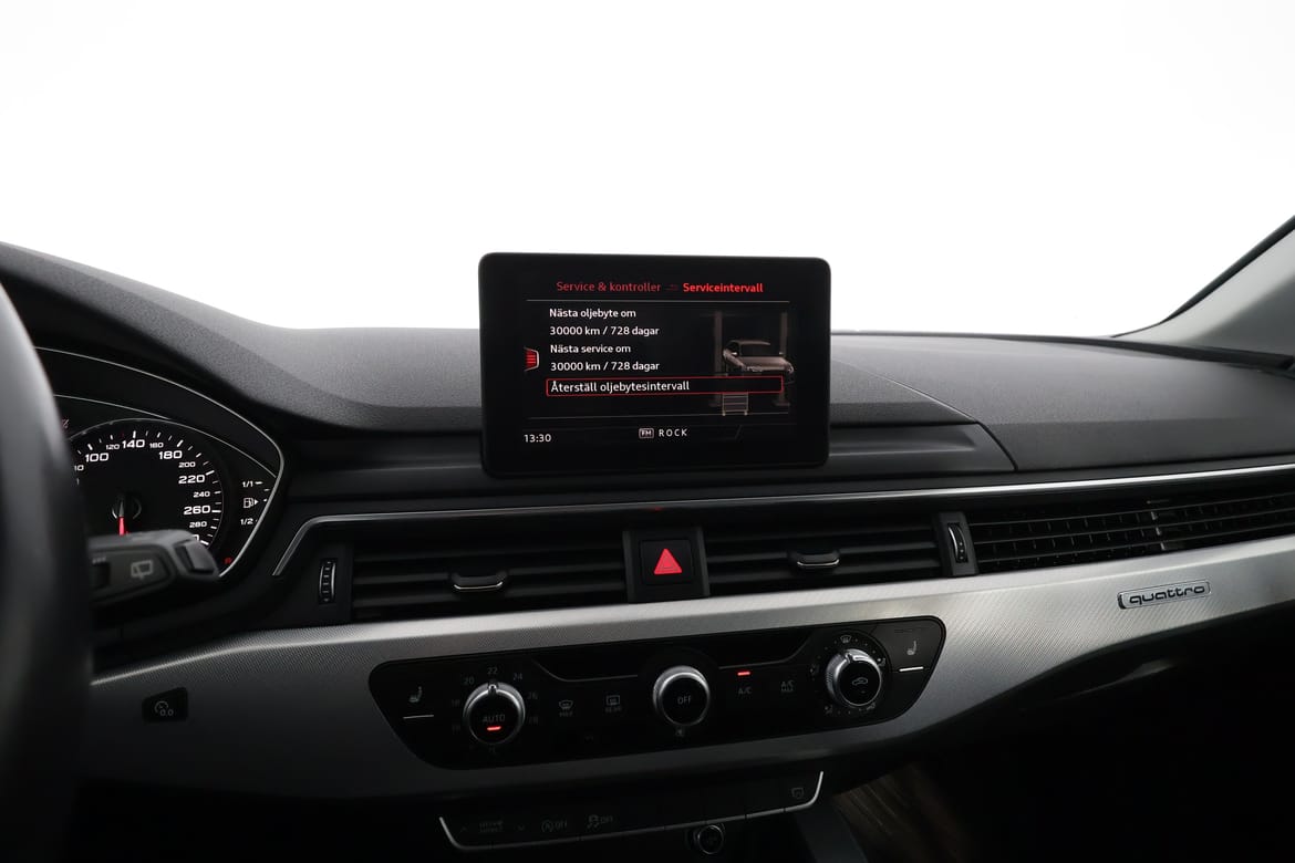 Audi A4 2017 - miniatyr 13