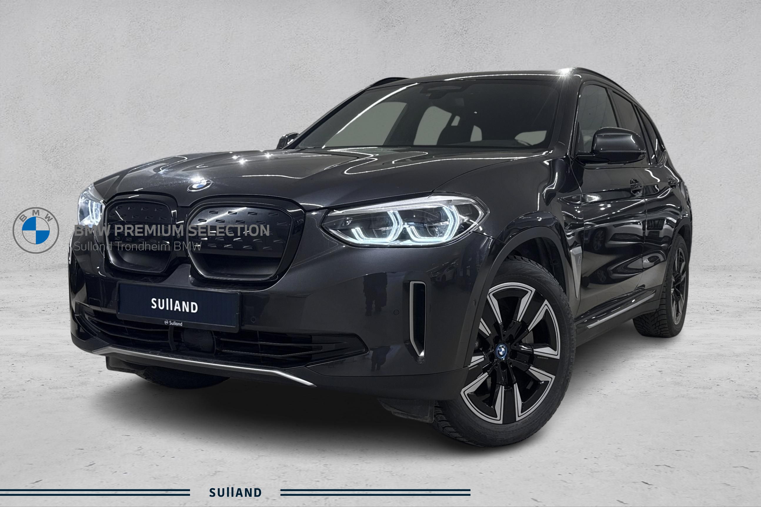 BMW iX3