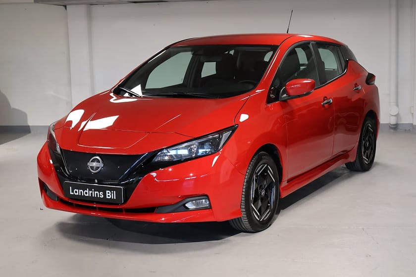 Bild 1 av Nissan Leaf Acenta 39kWh / V-hjul / PL=2.995:-