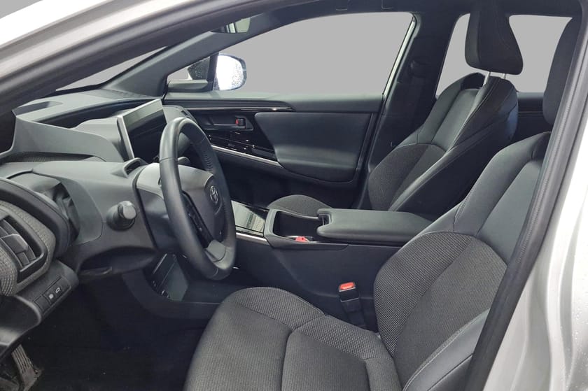 Bilde 4 av Toyota bZ4X AWD Active Tech - LED - Adaptiv cruise - Kamera +++