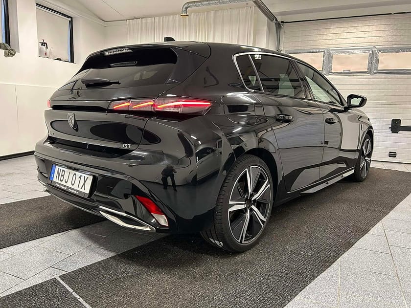 Bild 2 av Peugeot 308 GT Automat 1.2 PureTech 130 EAT Euro MOMS/VAT