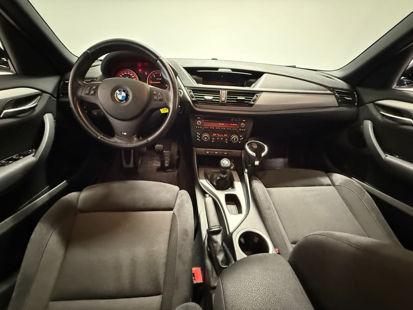 Bilde 5 av BMW X1 sDrive16d 2,0 16d M-Sport Cruise/Radio/BT/HiFi/Xenon/EU28