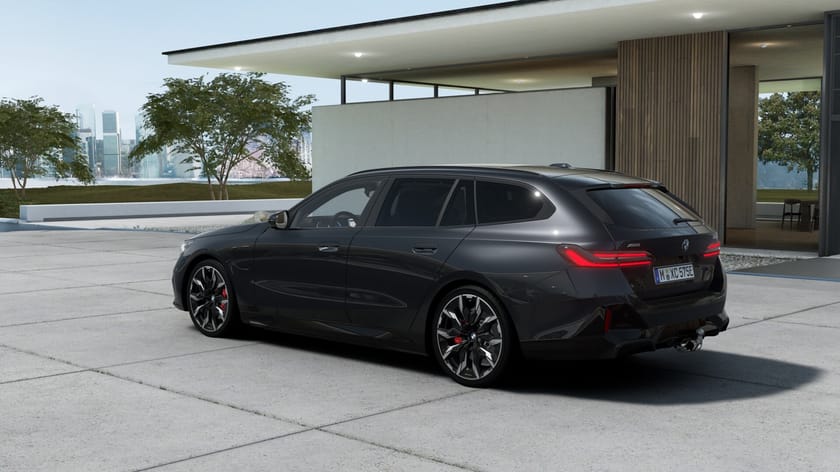 Bild 2 av BMW 550e xDrive Touring M Sport Pro Business Ed Drag DA Pro B W