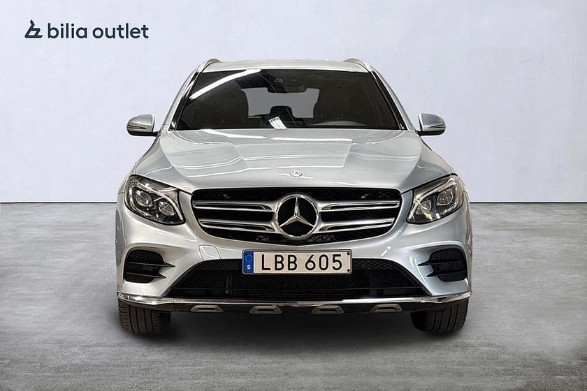 Bild 3 av Mercedes-Benz GLC 250 d 4MATIC AMG 204hk Navi Drag Backkamera