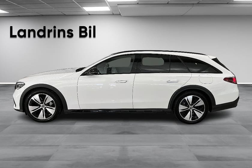 Bild 4 av Mercedes-Benz E 300 d e 4MATIC All-Terrain de / Superscreen