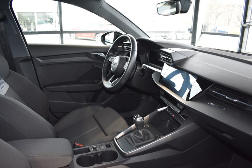 Bild 4 av Audi A3 Sportback 35 TFSI 150 HK PROLINE