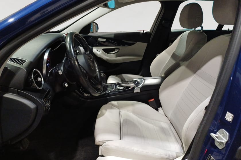 Bild 3 av Mercedes-Benz C 220 T d BlueTEC 170 HK D-VÄRM HUD NAVI DRAG PDC M&K 17"
