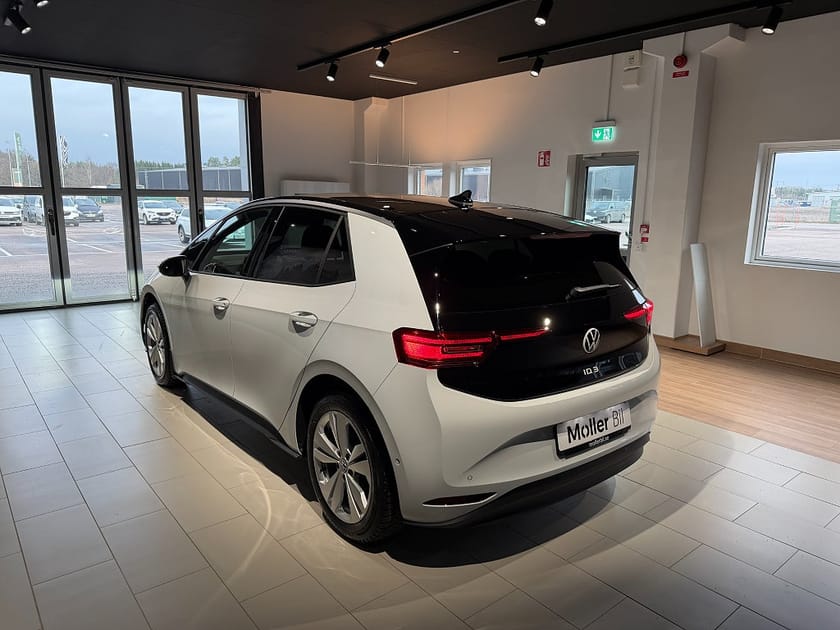 Bild 5 av Volkswagen ID.3 Pro Performance Edition, 43 Mil Räckvidd, Snabb Lev!