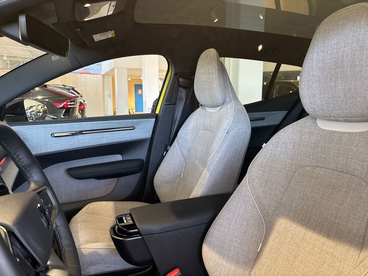 Volvo EX30 2024 - miniatyr 10