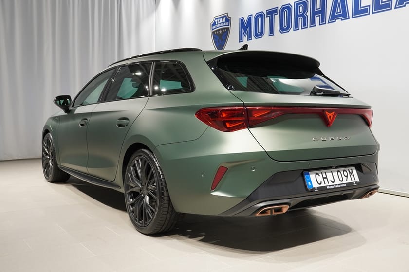 Bild 2 av CUPRA Leon Sportstourer e-Hybrid 1.5 204 DSG (PLUG