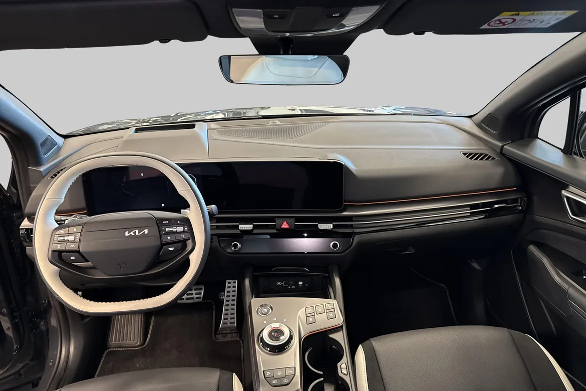 picture of a car