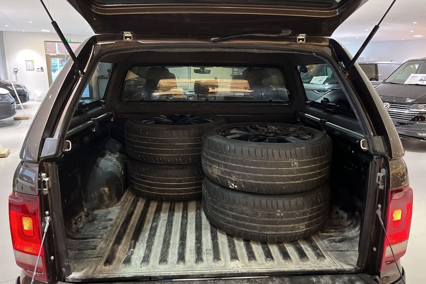 Bild 4 av Volkswagen Amarok 2.9t AVENTURA V6 3,0 258HK AUT 4M DC AVEN