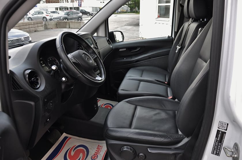 Bild 5 av Mercedes-Benz Vito 119 CDI 2.8t Nav Värmare Drag Läder Lång Inredning