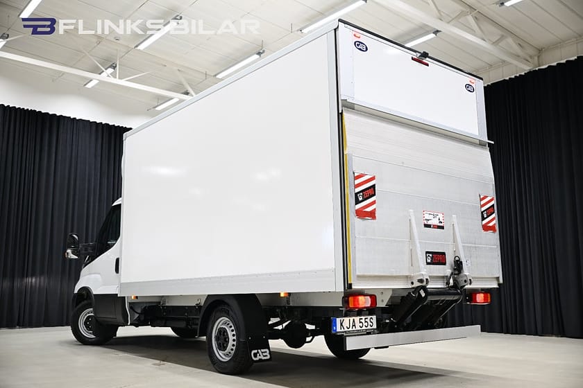 Bild 4 av Iveco Daily 35-140 Chassis Cab 136HK Automat|Volymskåp|BG-Lyft|Backkamera|272Mil|Moms
