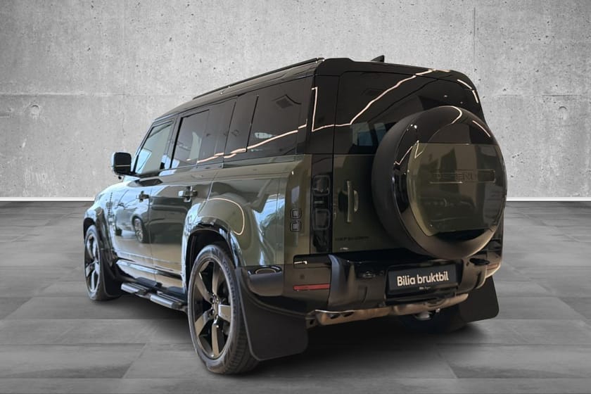 Bilde 2 av Land Rover Defender 110 D350 MHEV HSE X-DYNAMIC/MATRIXLED/SURROUND SOUND/SOLTAK/22"