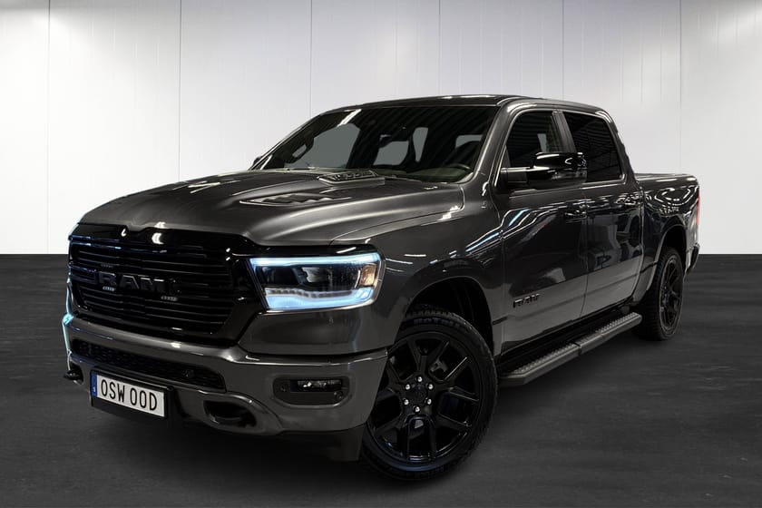 Bild 1 av RAM 1500 Crew Cab 5.7 V8 HEMI 4X4 | Laramie | Drag | Helläder | Backkamera |