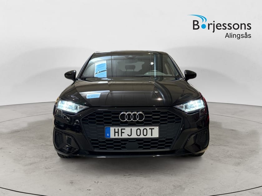 Bild 5 av Audi A3 Sportback 35 TFSI 150hk Tonade rutor/Sensorer/Carplay