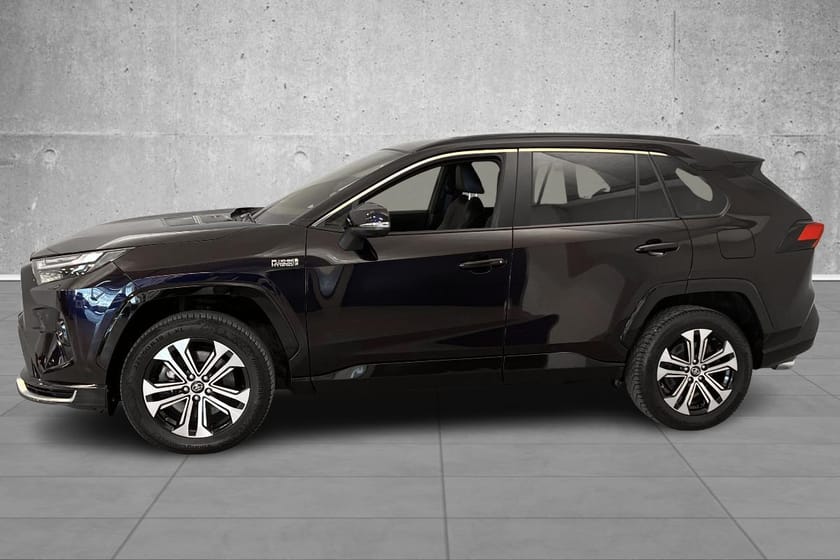 Bilde 2 av Toyota RAV4 Plug-in Hybrid 2.5 Active Tech/alle servicer/4x4/WLTP 75 km/