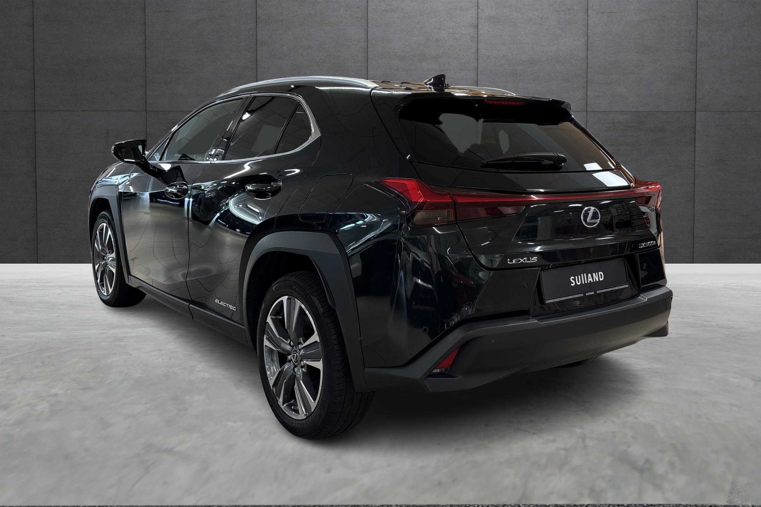 Thumnail bilde 2 av Lexus UX 300e