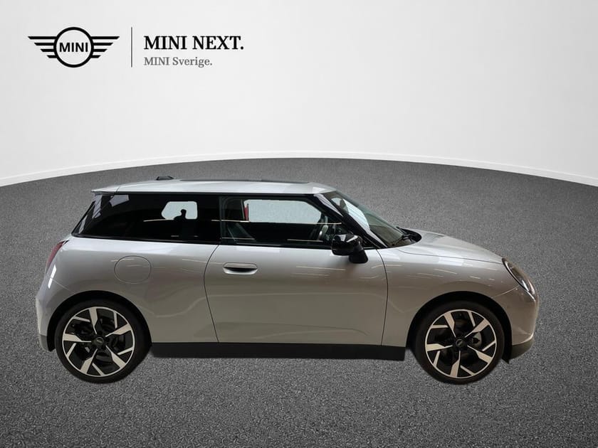 Bild 2 av MINI Cooper E Classic Trim, Paket L