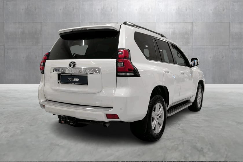 Bilde 5 av Toyota Land Cruiser 5-dørs 2,8 D-4D GX aut - Toppmodell - Hengerfeste