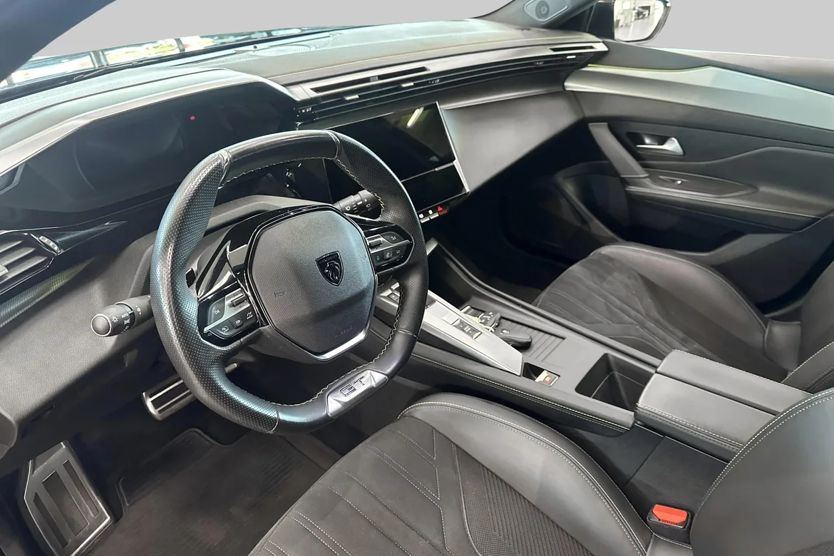 picture of a car