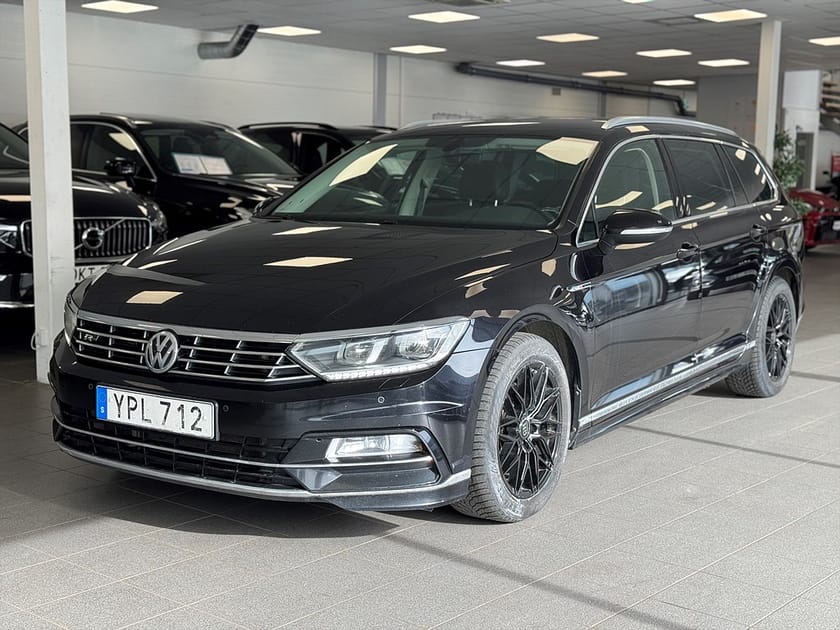 Bild 4 av Volkswagen Passat Sportscombi 2.0 TDI 4Motion GT Värm Carplay