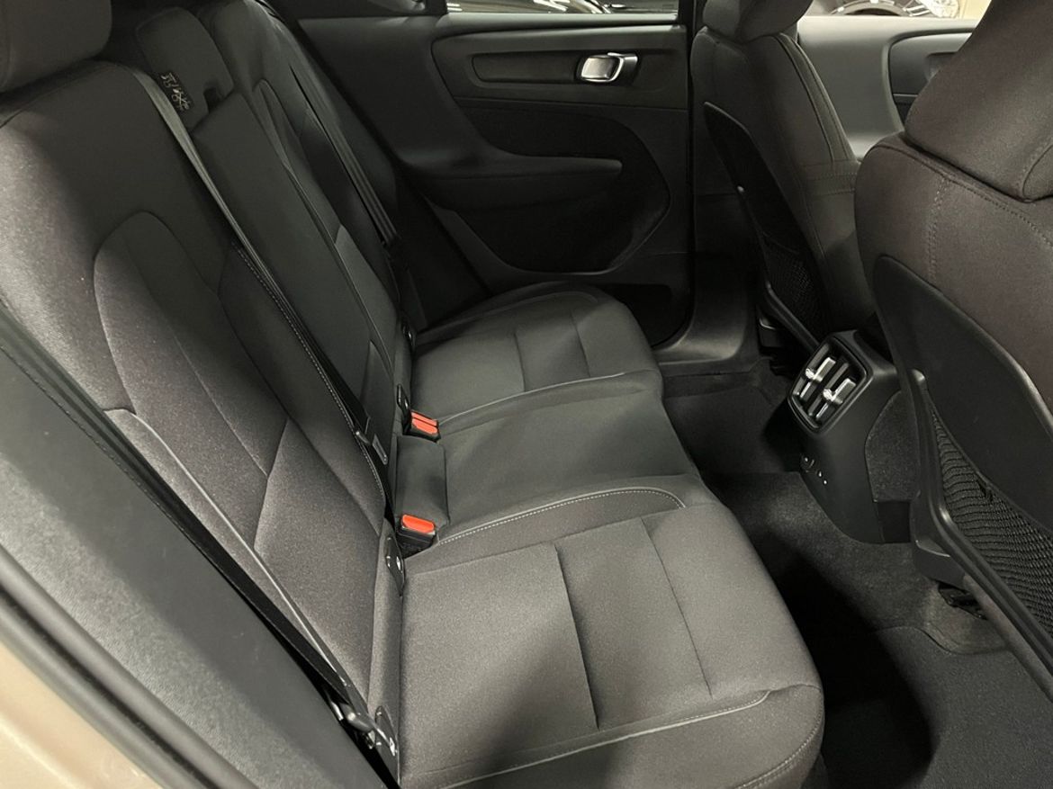 Volvo XC40 2023 - miniatyr 12