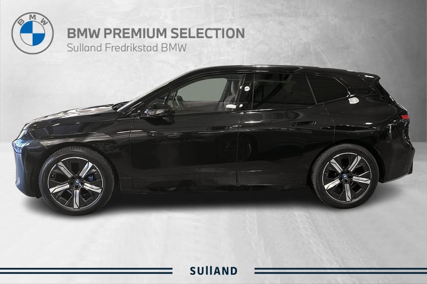 Bilde 2 av BMW iX xDrive60 xDrive60,Fully Charged,M-Sportpakke,Tilh.f,H/K,Panorama
