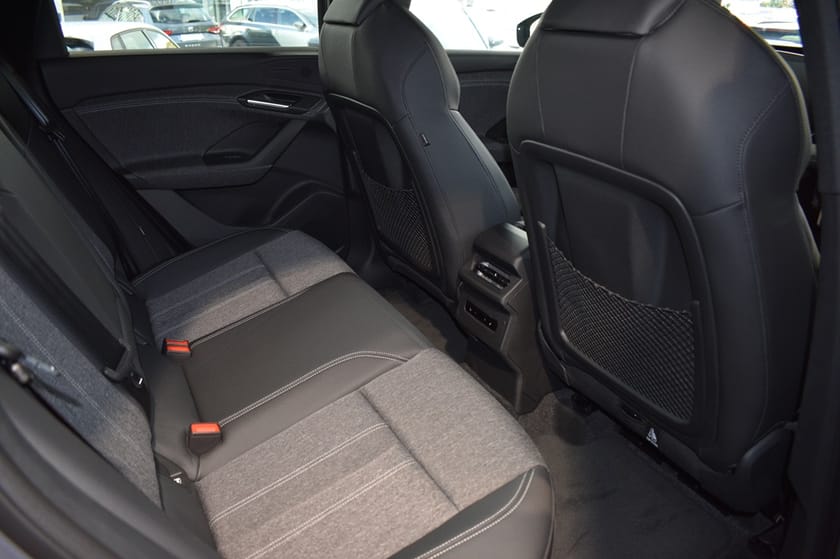 Bild 5 av Audi Q6 e-tron quattro SUV 285 kW / 388 HK  S-LINE