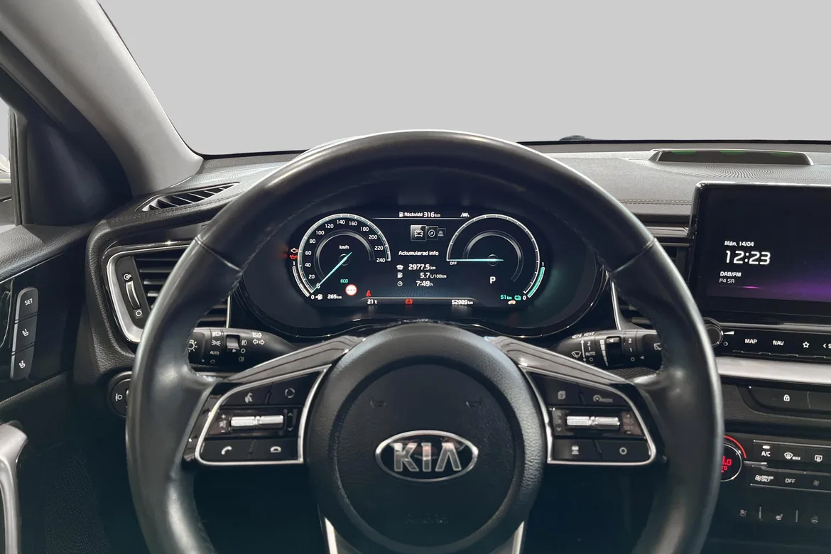 picture of a car