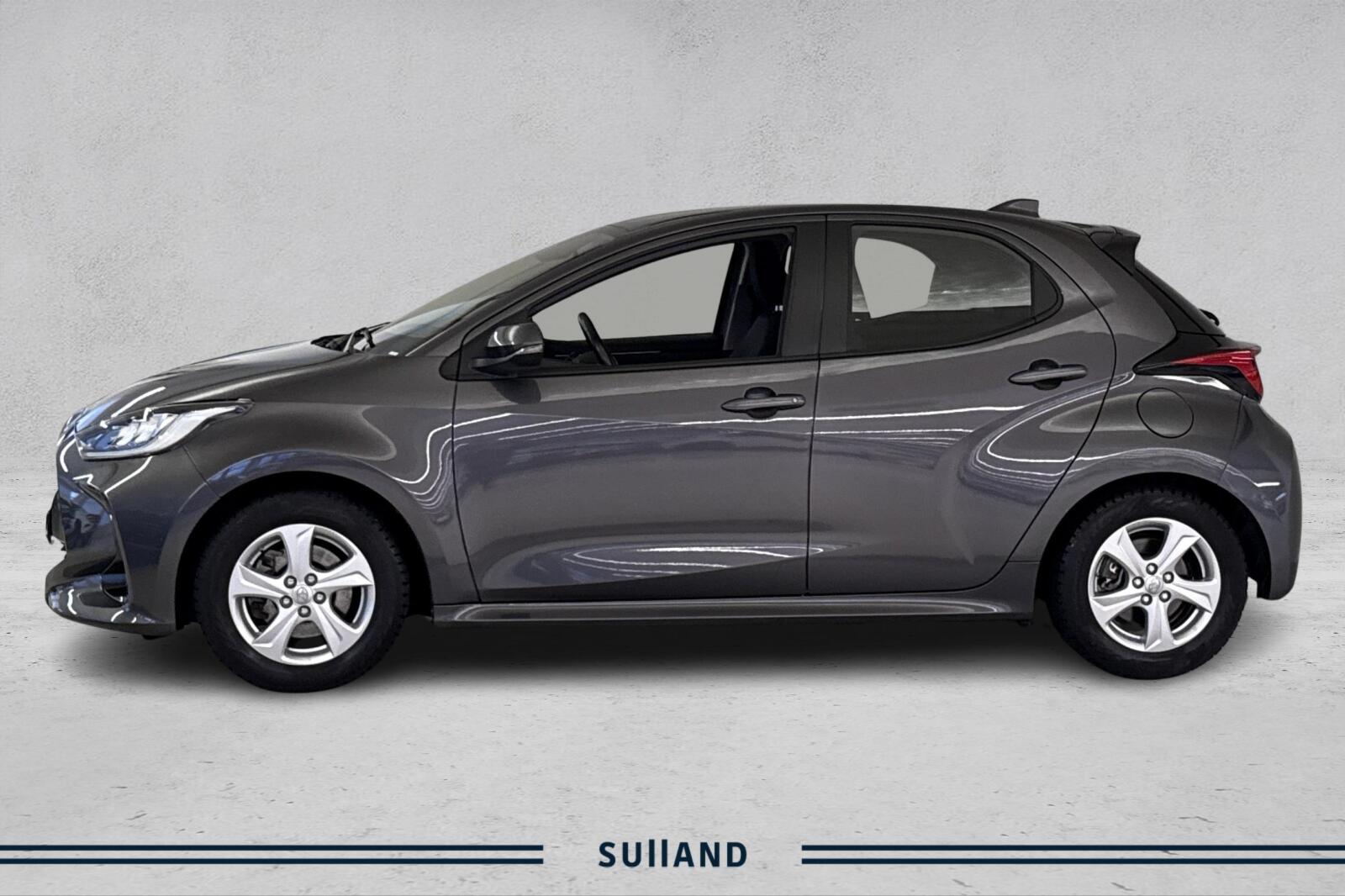 Thumnail bilde 1 av Toyota Yaris Hybrid